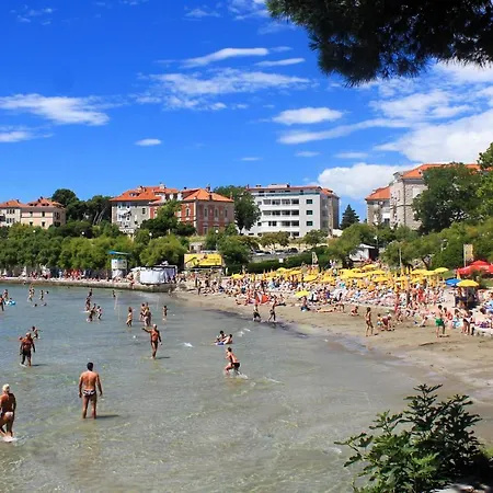 With Wifi - 21385 سبليت